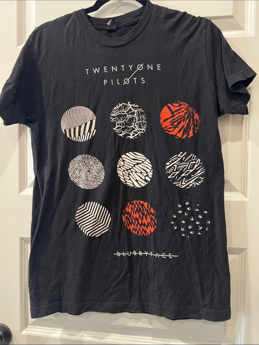 TwentyOne Pilots Tee Blurryface Graphic Tee Sz M